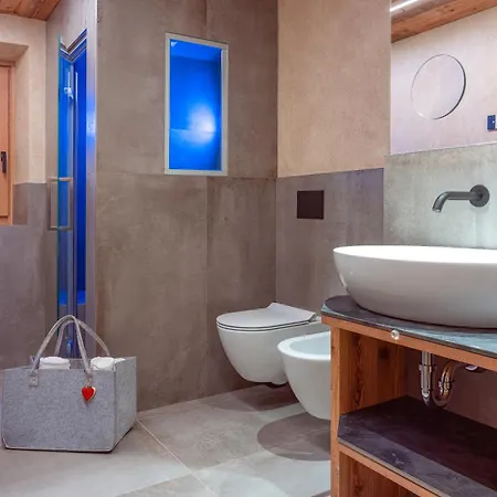 Apartman Ermelin *